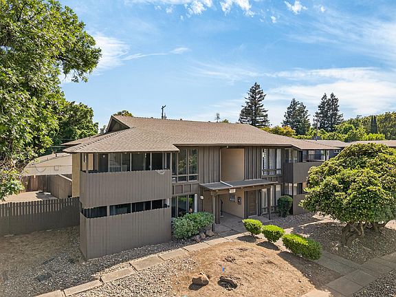 3rd image of 615 E Rancheria Drive