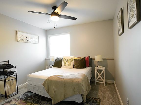 4th image of 5025 Barrow Ave #4