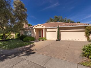 8 Emperor Ct, Napa, CA 94558