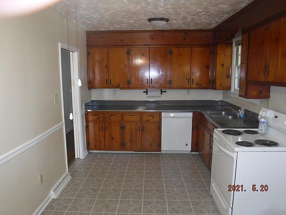 4th image of 2551 County Dr