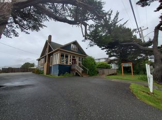 94125 4th St, Gold Beach, OR 97444
