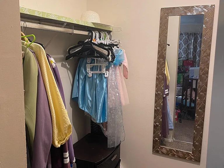 6135 Knoll Wood Rd — Photo 9