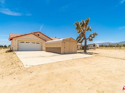 9999 Del Sol Ave, Phelan, CA, 92371