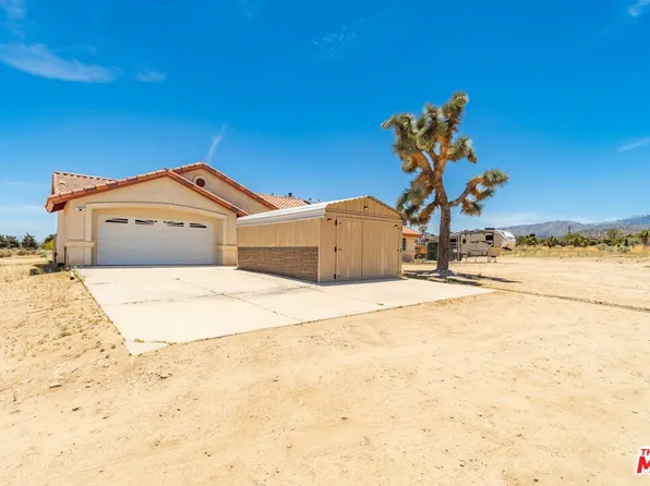 9999 Del Sol Ave, Phelan, CA 92371