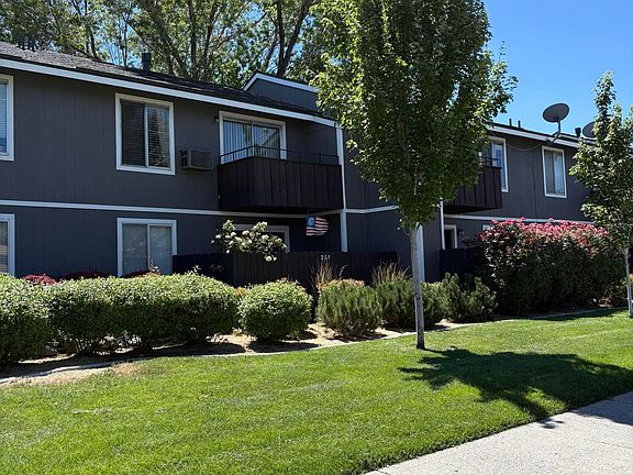 2nd image of 4608 Neil Rd Unit 267