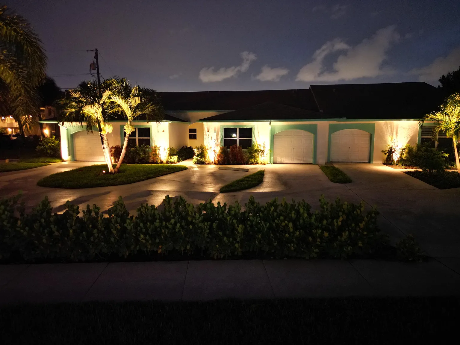 3 bed, 2.0 bath, 1697 sqft, $3,900 — Photo 3