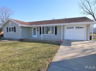 1206 S Mesa Dr, Peoria, IL 61607