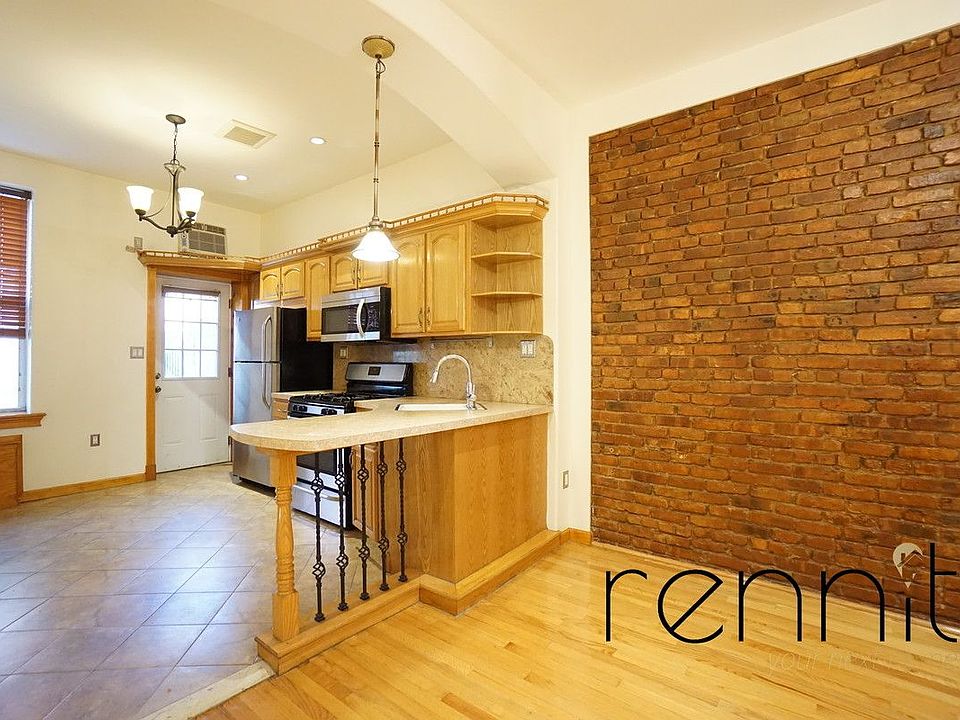 1st image of 401 Linden St APT 2R