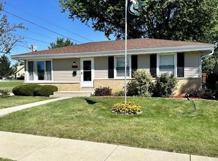 5516 58th St, Kenosha, WI 53144