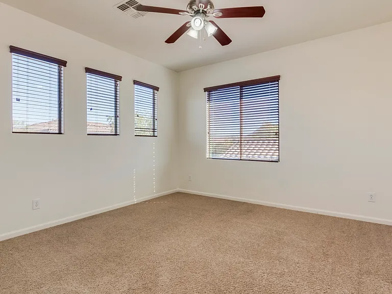 5733 W Plum Rd — Photo 11