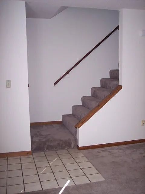 Building Photo 3
