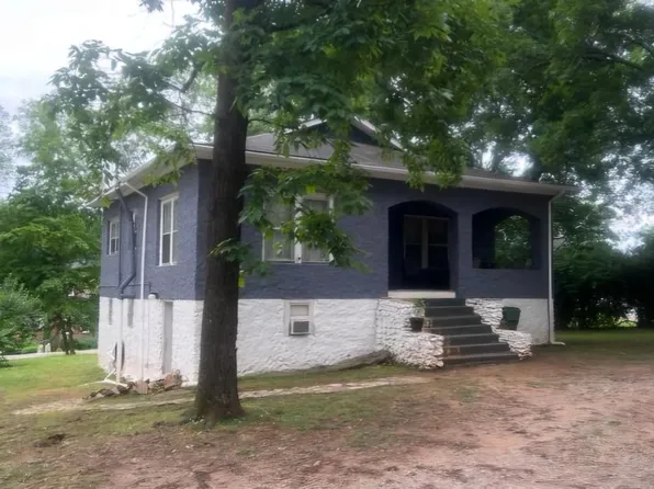 1908 Toll Gate Rd SE, Huntsville, AL 35801