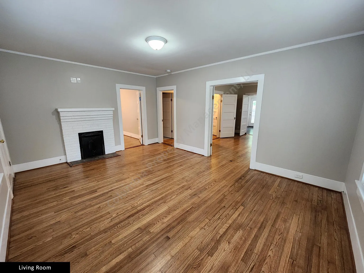 2 bed, 1240 sqft, $2,050 — Photo 2