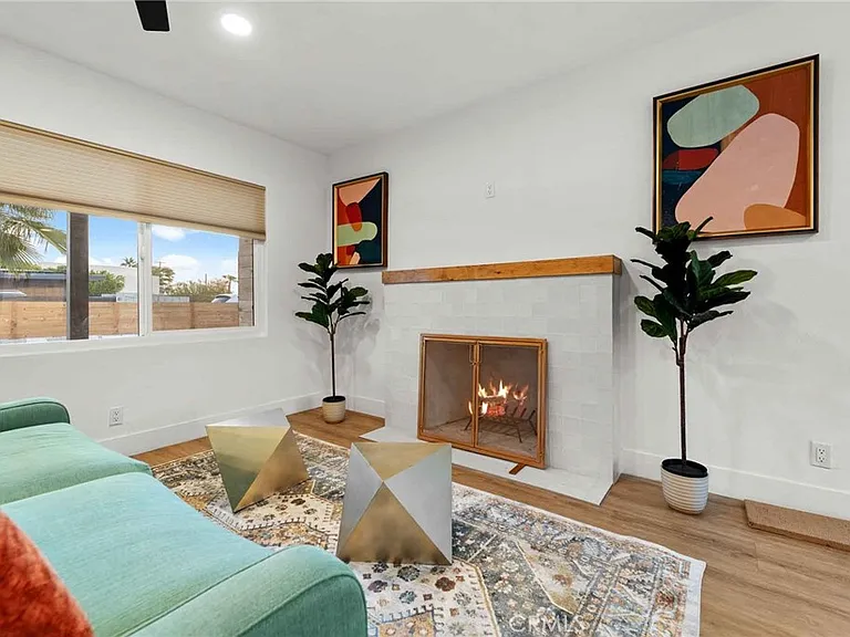 4351 E Calle De Carlos — Photo 21