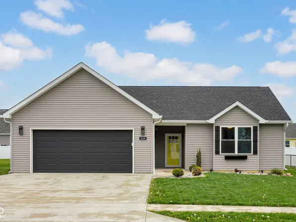 123 Woods Edge Blvd E, Greencastle, IN 46135