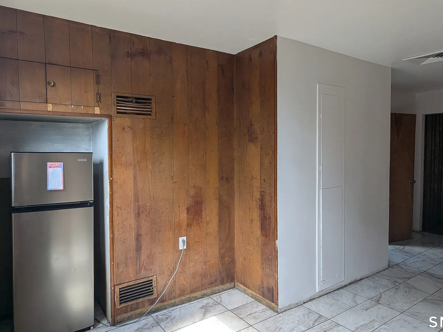 2 bed, 1.0 bath, 780 sqft, $1,600 — Photo 2