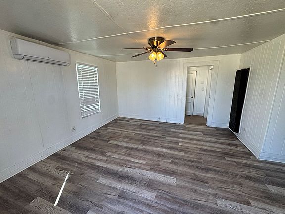 3rd image of 110 E 16th St