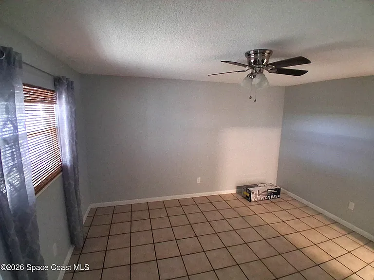 500 Sylvia Rd — Photo 23