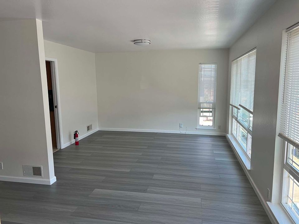 1st image of 62 Belhaven Ave