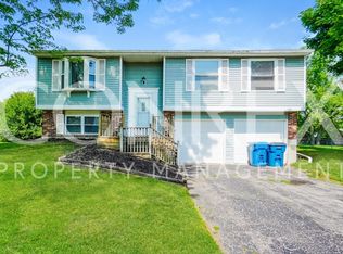 6371 Burkwood Dr, Clayton, OH 45315