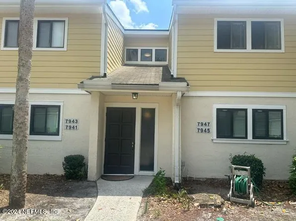 7947 LOS ROBLES Court, Jacksonville, FL 32256