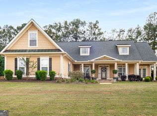 205 Suffolk Way, McDonough, GA 30252