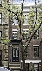121 East 92nd Street in Carnegie Hill