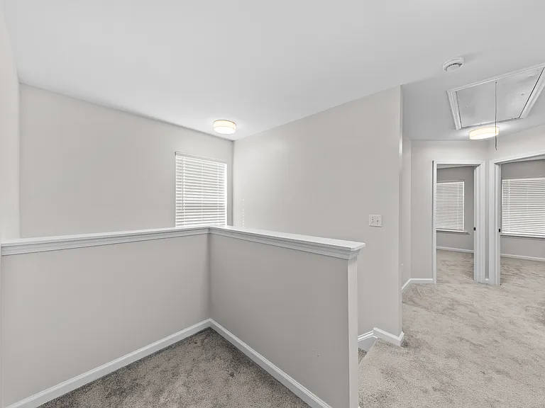 199 Stanley Ct — Photo 18