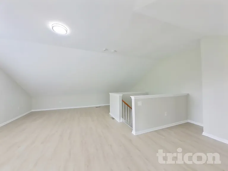 2201 Grant Ct — Photo 18