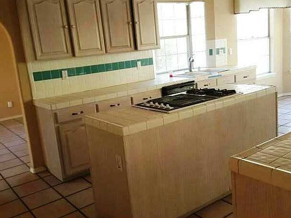 3rd image of 6291 Los Bancos Dr
