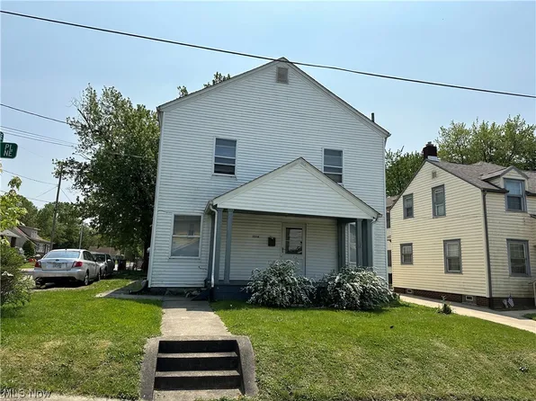 2236 Penn Pl NE, Canton, OH 44704