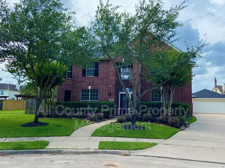 26226 Bright Dawn Ct — Photo 1