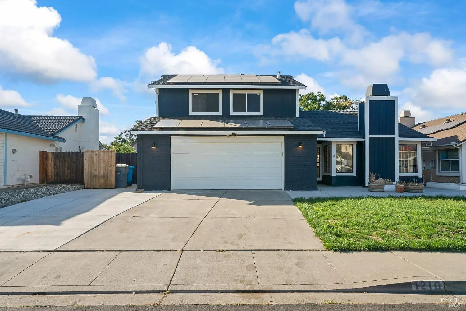 1216 Meadowlark Drive photo 1