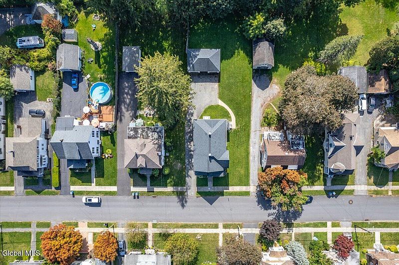 2nd image of 136 Prospect Avenue