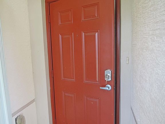 2nd image of 1835 E Sanderling Lane Apt B1