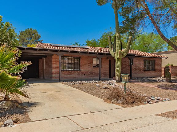 2nd image of 185 E Los Arcos