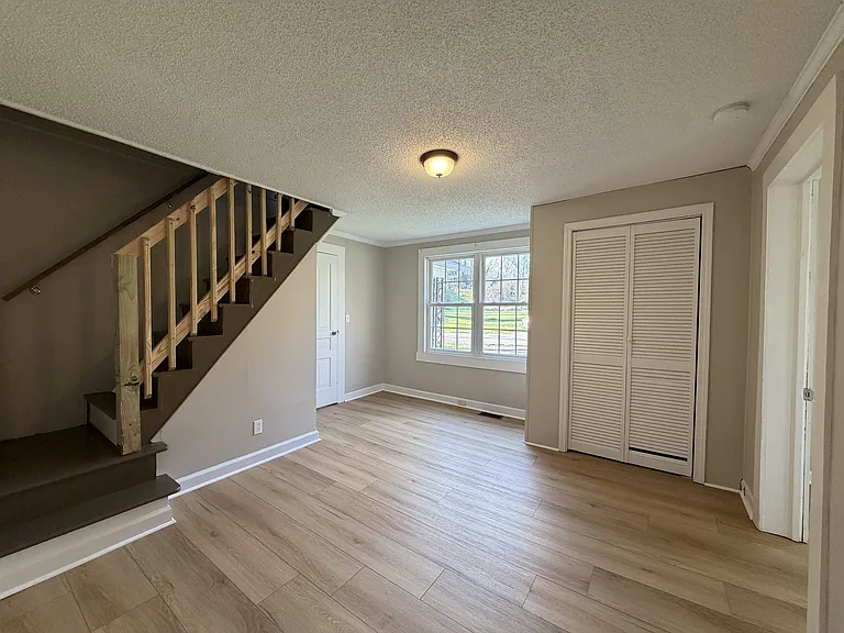 607 C St — Photo 13