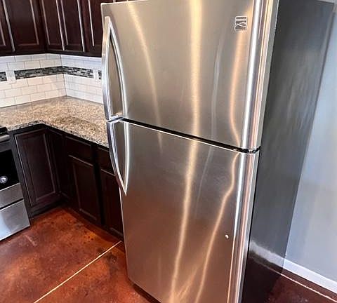 4th image of 5269 N Cypress Cir