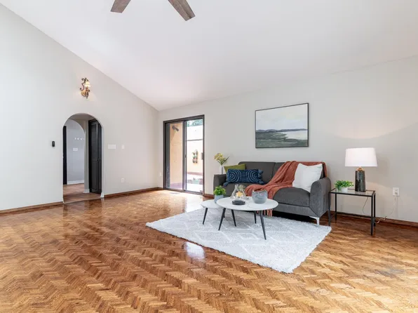 8649 Sunbury Pl, Delta, BC V4C 3Y9