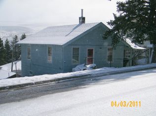 324 Cedar Ave, Kemmerer, WY 83101