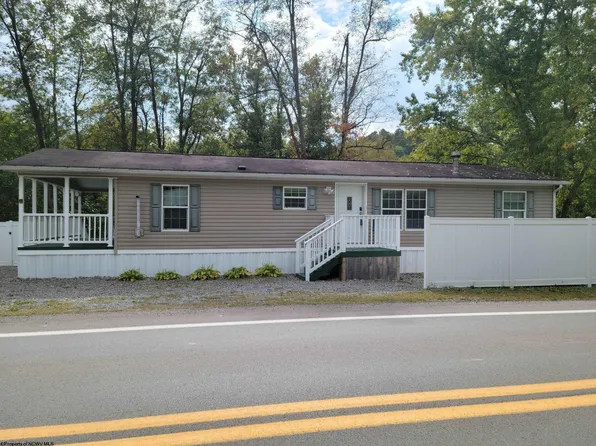 413 Us Highway 33 Rd, Weston, WV 26452