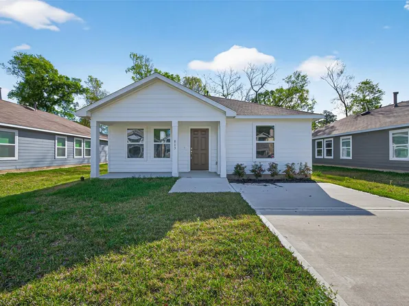 813 Jefferson Ave, Cleveland, TX 77327