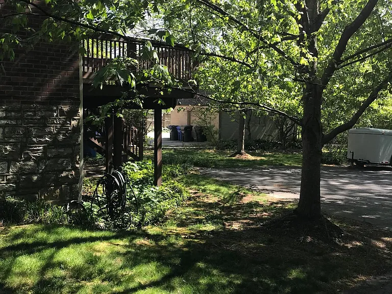476 Bob O Link Dr #B — Photo 28
