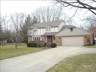 2nd image of 715 Northwood Dr