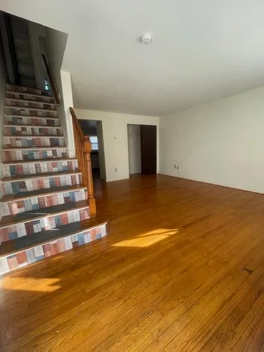 22 Saint Regis St #B Photo 1