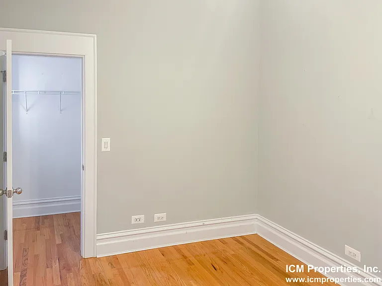 851 W Wellington Ave #1 — Photo 13