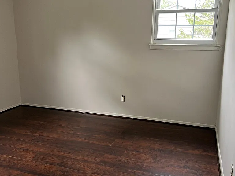 80 Kino Blvd — Photo 10