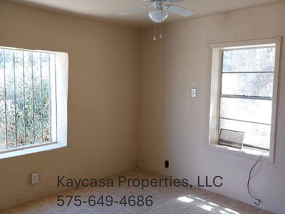 4th image of 1119 N Mesquite St