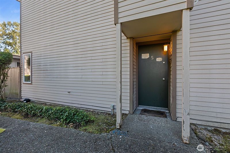3rd image of 20819 114th Place SE #5