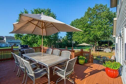 Large Deck